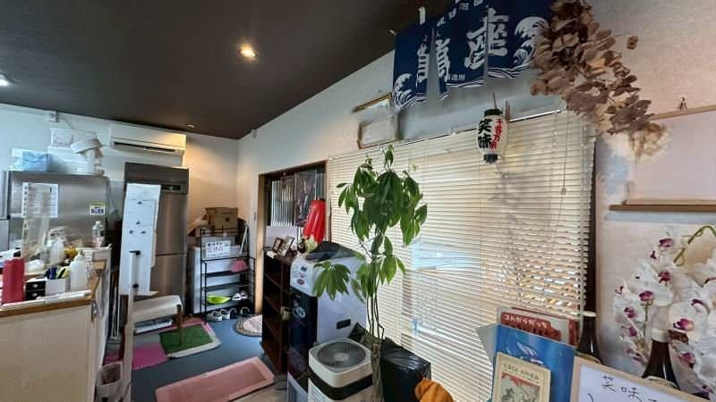 736 sqm Land for Sale in Uruma, Okinawa with Kin Bay Views - Thumbnail 3
