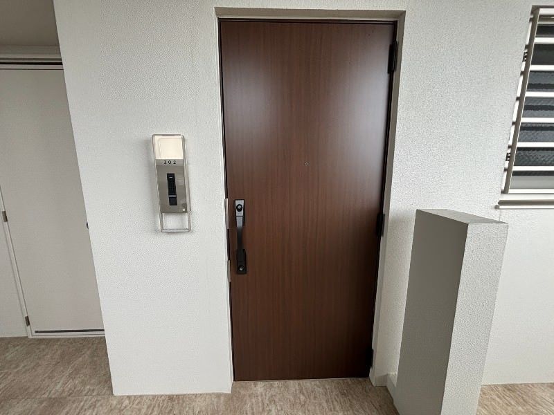 2LDK Condominium in Chatan Town, Okinawa - Ocean View, RC Construction - Thumbnail 3