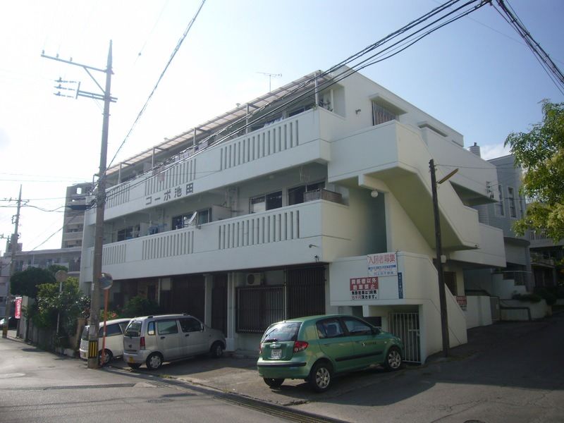 Co-op Ikeda 2DK Apartment for Rent in Urasoe, Okinawa - Thumbnail 2