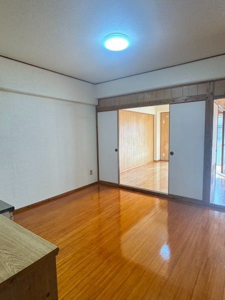 Co-op Ikeda 2DK Apartment for Rent in Urasoe, Okinawa - Thumbnail 4