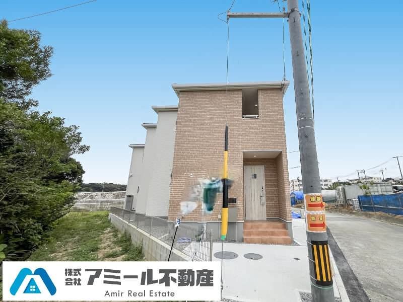 New 3LDK Detached House for Sale in Yaese Town, Okinawa - Thumbnail 2