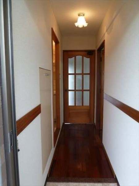 2LDK Apartment for Rent in Yonabaru, Okinawa - No Deposit/Key Money - Thumbnail 3