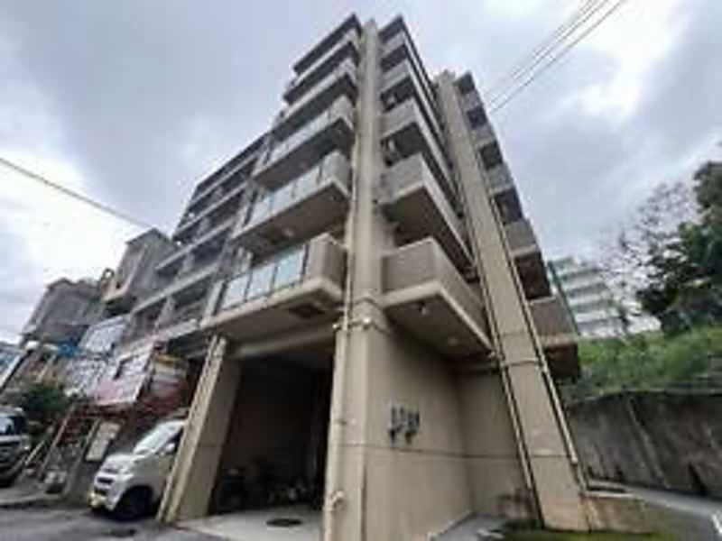 Two-Sun House 1K Apartment for Rent in Nishihara, Okinawa - Thumbnail 2