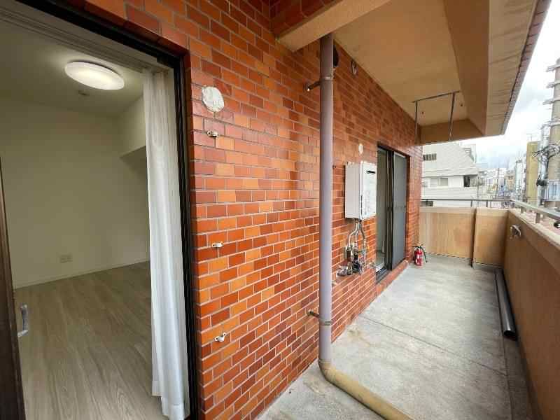 1LDK Reinforced Concrete Apartment for Sale in Naha, Okinawa - Thumbnail 4