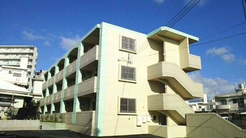 1DK Apartment for Rent in Uebaru, Naha, Okinawa - 34.04 sqm - Thumbnail 4