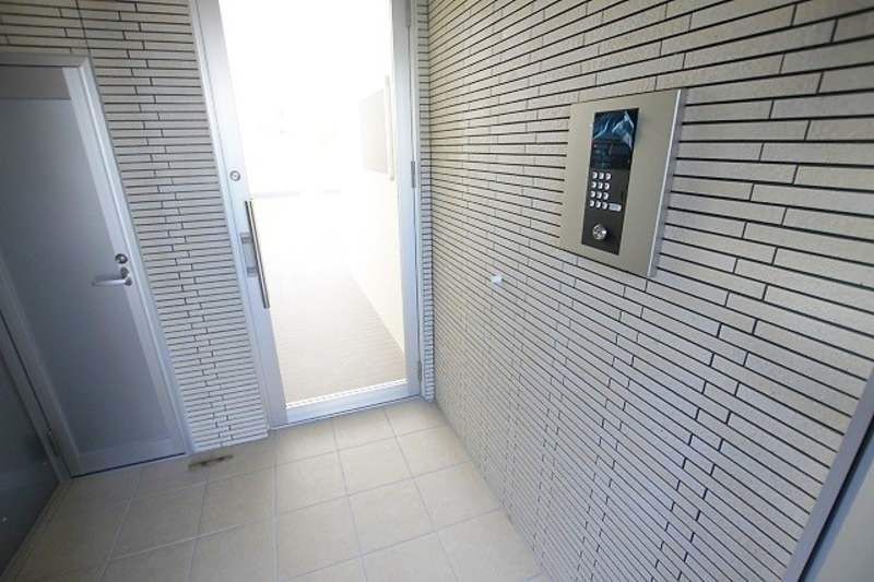 1K Apartment for Rent in Okinawa City, Pet Friendly - Thumbnail 4