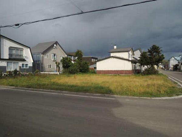 Vacant Land for Sale in Shibetsu City, Hokkaido - 371.91m² - Thumbnail 2