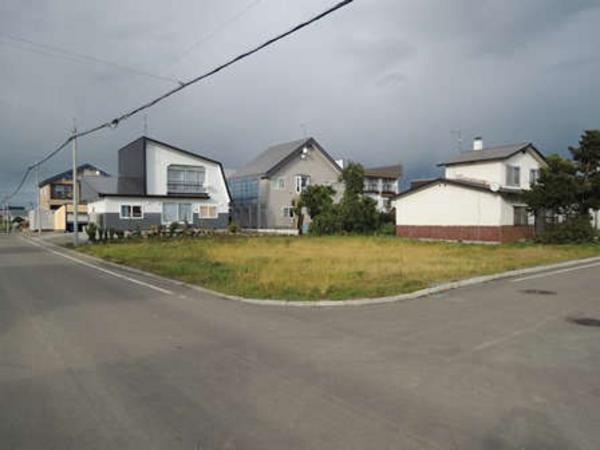Vacant Land for Sale in Shibetsu City, Hokkaido - 371.91m² - Thumbnail 3