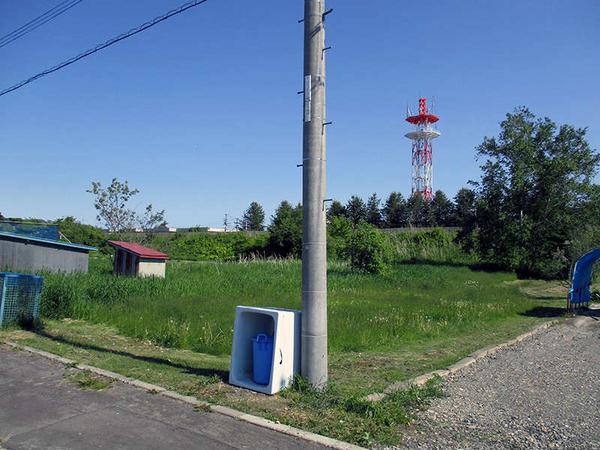 a vacant lot - Thumbnail 3