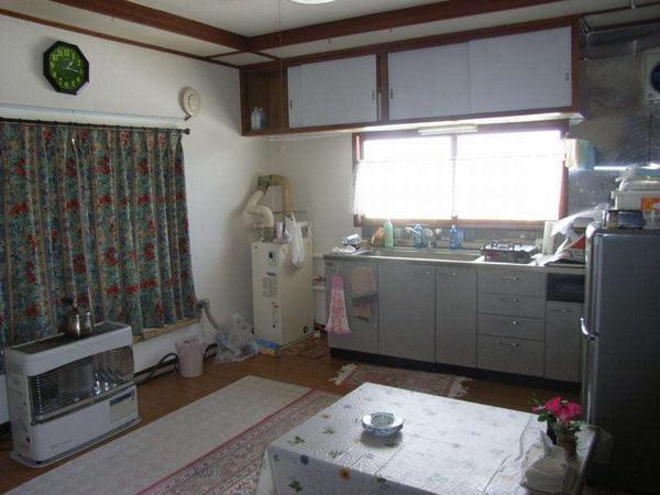 Vacant house (for residential use) - Thumbnail 2