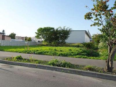 Vacant Land for Sale in Shibetsu City, Hokkaido - 325㎡ Plot — Image 1, Shibetsu, Hokkaido