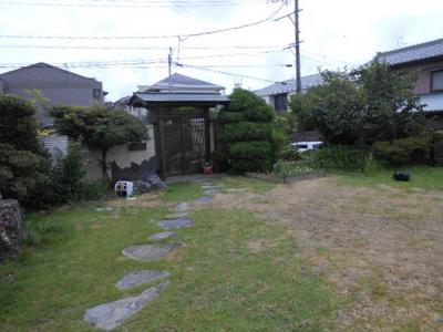 Spacious 7LDK House with Large Garden in Kosai, Shizuoka — Image 3, Kosai, Shizuoka