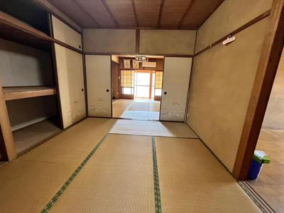 Spacious 8SDK House with Commercial Space in Shimabara — Image 2, Shimabara, Nagasaki