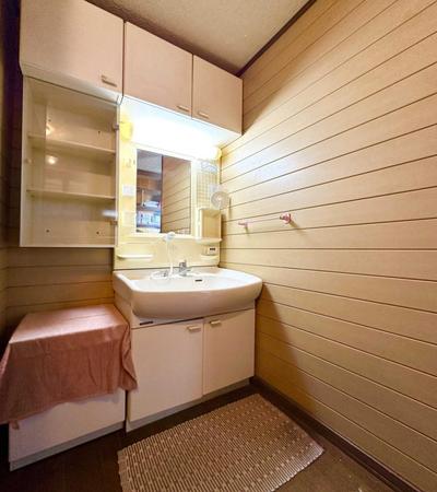 [Hatomark Site] 5LDK Used Detached House in Inaho Shijo 2-chome, Teine-ku, Sapporo, Hokkaido — Image 4, Teine, Hokkaido