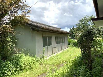 Spacious 4DK House with Large Land in Kobayashi, Miyazaki — Image 2, Kobayashi, Miyazaki
