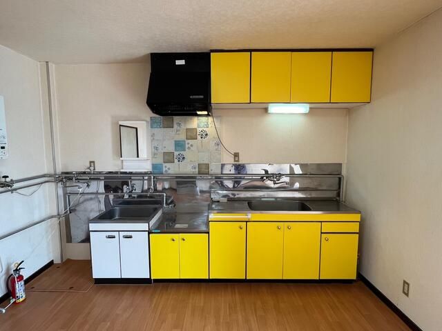 2LDK Apartment for Rent in Takikawa, Hokkaido - Image 1