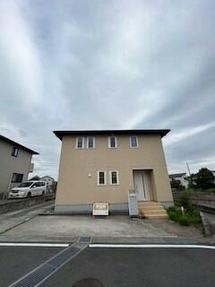 [Hatomark Site] 4LDK Used Detached House in Koizumi, Fujinomiya City, Shizuoka Prefecture — Image 1, Fujinomiya, Shizuoka