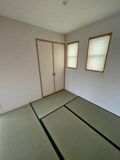 [Hatomark Site] 4LDK Used Detached House in Koizumi, Fujinomiya City, Shizuoka Prefecture — Image 4, Fujinomiya, Shizuoka