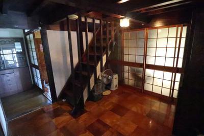 Historic 8DK House in Shiroishi - 827m² Plot with Additional Farmland — Image 2, Shiroishi, Saga