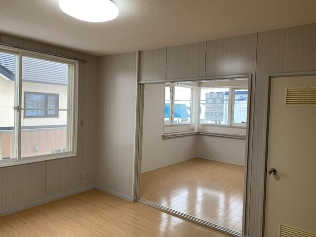 1LDK Apartment for Rent in Takikawa, Hokkaido - 38,000 Yen - Thumbnail 4