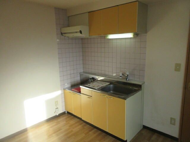 1DK Apartment for Rent near Minami-7-Jo Station, Sapporo - Thumbnail 3