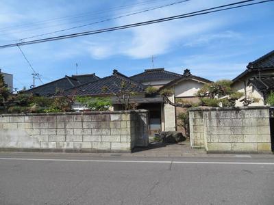 [Hatomark Site] 8LDK Used Detached House in Shiogoshi, Kisakata-cho, Nikaho City, Akita Prefecture — Image 1, Nikaho, Akita