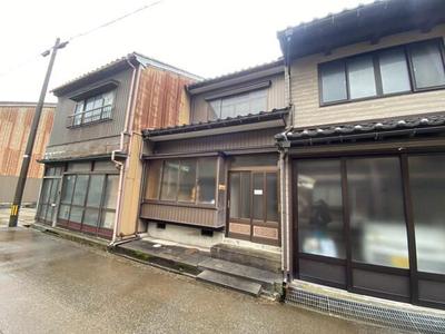 Traditional 4DK House for Sale in Imizu City, Toyama — Image 2, Imizu, Toyama