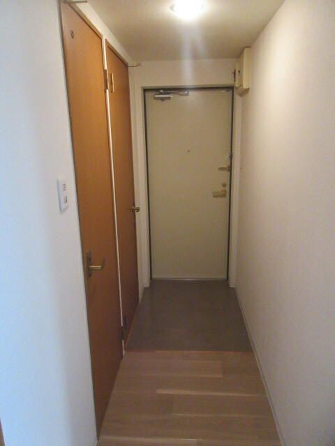 1LDK Apartment for Rent in Tsukisamu, Sapporo - 45㎡, Renovated - Thumbnail 3