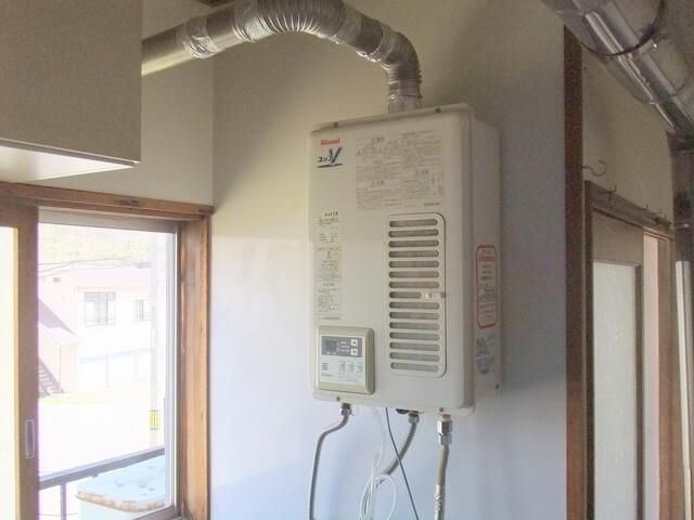 2DK Apartment for Rent in Otaru, Hokkaido - No Deposit - Image 1
