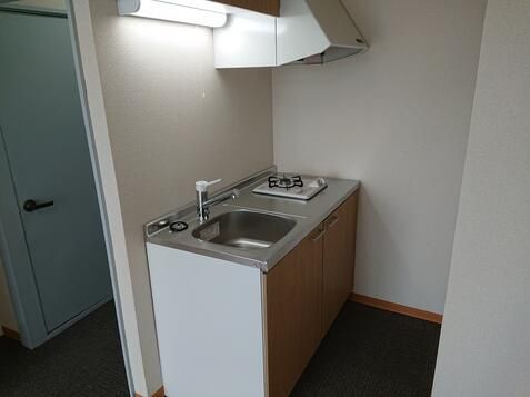 1R Apartment for Rent near Higashi-Sapporo Station, Sapporo - Thumbnail 4