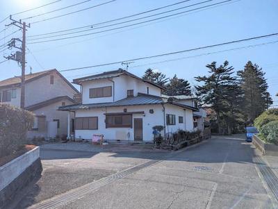 Spacious 6DK House in Gotemba with Mount Fuji Views — Image 1, Gotemba, Shizuoka