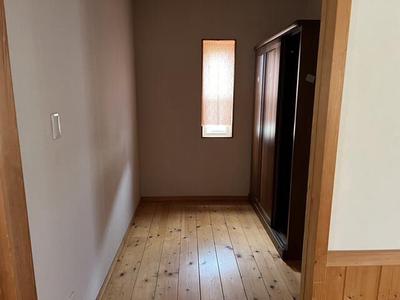 Spacious 3SLDK House in Quiet Tobe Neighborhood — Image 3, Tobe, Ehime