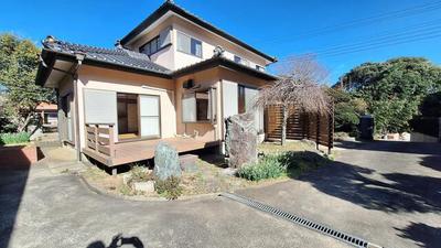 Spacious 5LDK House with Large Garden in Toshomachi, Chiba — Image 2, Tosho, Chiba