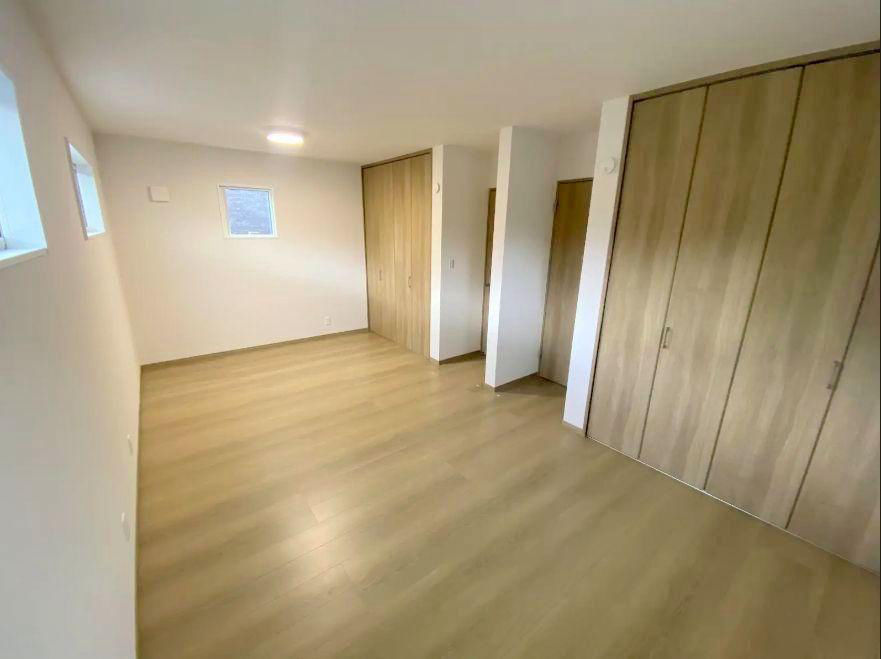 Modern 3LDK House in Okayama's Minami Ward - Thumbnail 4