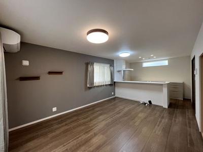 Modern 4LDK House in Tsutsuji-gaoka, Onojo - Solar Powered Home — Image 2, Onojo, Fukuoka