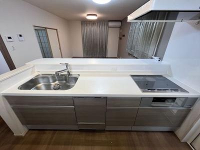 Modern 4LDK House in Tsutsuji-gaoka, Onojo - Solar Powered Home — Image 1, Onojo, Fukuoka