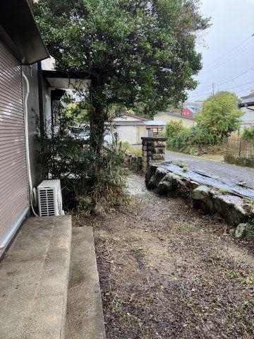 Spacious 4LDK House in Nabari, Mie - 272m² Land with 3 Parking Spaces — Image 1, Nabari, Mie