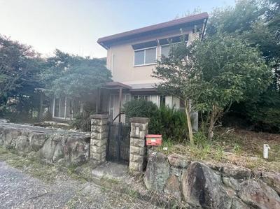 Spacious 4LDK House in Nabari, Mie - 272m² Land with 3 Parking Spaces — Image 2, Nabari, Mie