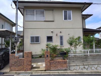 Spacious 2LDK House in Uji City, Kyoto - 160m² Plot with Garden — Image 1, Uji, Kyoto
