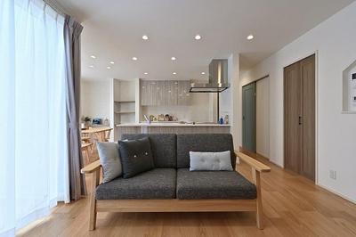 Modern Zero-Energy House in Maniwa City with Solar Panels — Image 1, Maniwa, Okayama