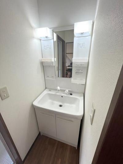 3LDK Secondhand House in Fuefuki City — Image 3, Fuefuki, Yamanashi