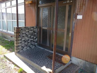 Spacious 6LDK House with Large Garden in Nyuzen, Toyama — Image 1, Nyuzen, Toyama