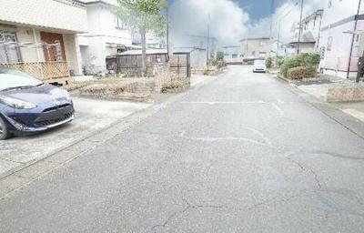 Spacious 5LDK Two-Generation Home in Kanuma's Takeko District — Image 3, Kanuma, Tochigi