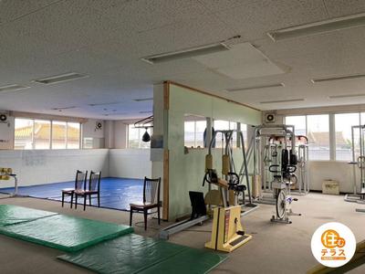 Spacious 3-Story Commercial/Residential Property in Ube City — Image 4, Ube, Yamaguchi