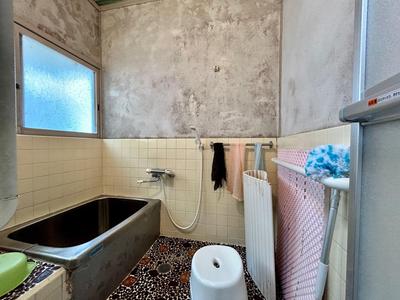 Spacious 5DK House with Sea Views in Tamano City — Image 4, Tamano, Okayama