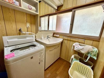 Spacious 5DK House with Sea Views in Tamano City — Image 2, Tamano, Okayama