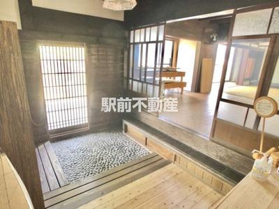 Historic 1890 Japanese Home with 2,761m² Land in Chikugo City — Image 2, Chikugo, Fukuoka
