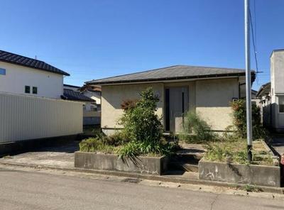 Single-Story 5DK House in Awara City, Near Awara-Yunomachi Station — Image 1, Awara, Fukui