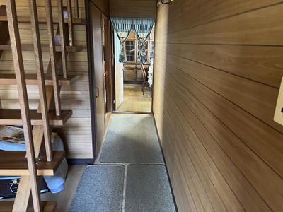 Spacious 5DK House in Tobe-cho with Large Garden — Image 2, Tobe, Ehime