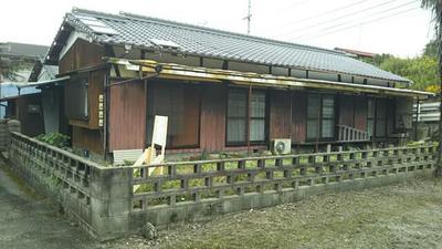 Traditional 4DK House in Hoshigoshi, Niihama - 231m² Plot — Image 1, Niihama, Ehime